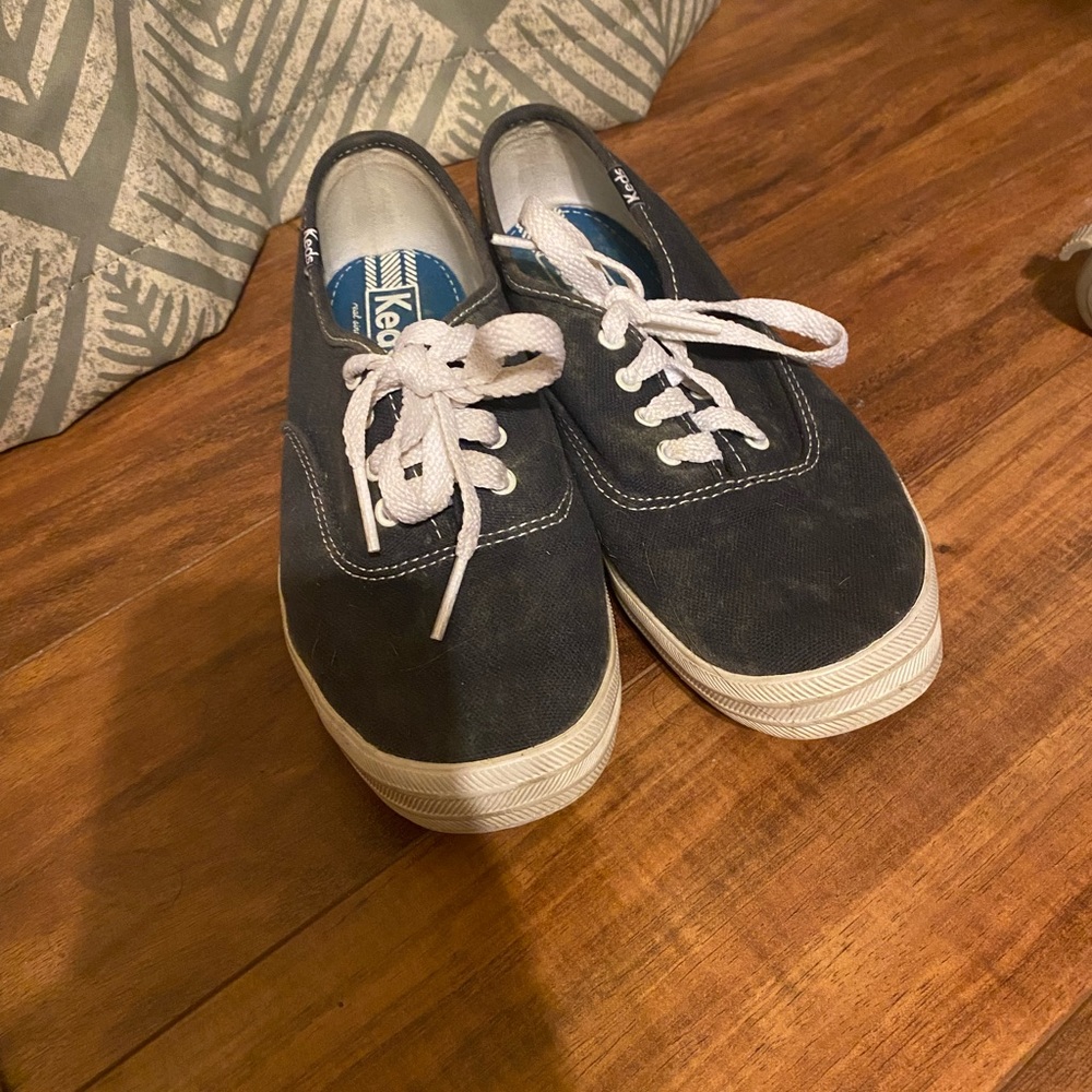 EUC Women’s Keds
